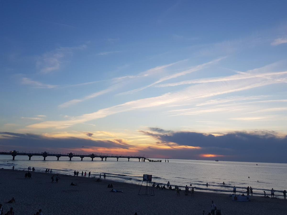 Strandidylle Apartment Mit Meerblick Und Kamin Miedzyzdroje Exterior foto